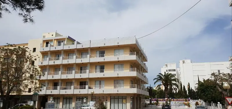 Hostel Bj Bei Juan Hostal S'Illot  Spain